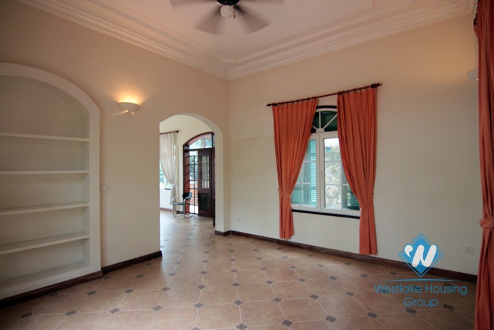 French villa with large yard and garden for rent in Tay Ho, Hanoi